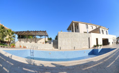 Luxury villa located in a village near Nicosia with private swimming pool 