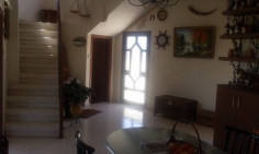 This is a great investment opportunity for someone looking to buy a unique house in an area with great development potentials!!!