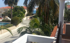 A beautiful detached villa with mature garden 2nd line from the beach in Meneou for sale! 