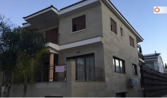 Large 4 bedrooms house for sale in Engomi