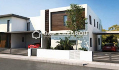 Large for bedroom house for sale in Strovolos