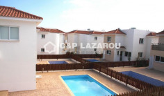 Spacious 3 bedroom house with swimming pool for sale in Paralimni