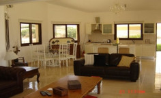 4 bedrooms furnished house with swimming pool for sale in Limassol