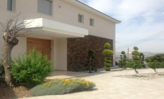 Spacious 5 bedroom furnished house with swimming pool for sale in Limassol