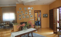 Beautiful 5 bedroom furnished house with swimming pool for sale in Limassol