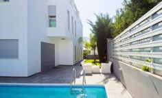 Luxury 3 bed house with swimming pool for sale in Limassol