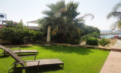 Large 3 bedroom furnished apartment with swimming pool for sale in Limassol