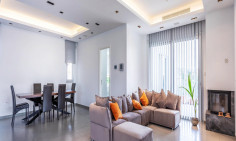 Spacious 5 bedroom house with swimming pool for sale in Limassol