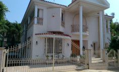 Beautiful 6 bedroom house with swimming pool for sale in Limassol