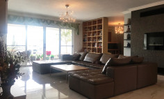 4 bedroom apartment with swimming pool for sale in Limassol