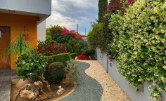 Luxury 5 bedroom house with swimming pool for sale in Germasogeia Tourist Area