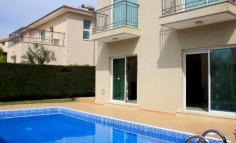 Beautiful 3 bedroom house with swimming pool for sale in Germasogeia Tourist Area