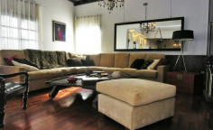 8 bedroom house with swimming pool for sale in Germasogeia Tourist Area