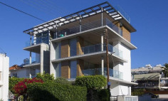Large 3 bedroom apartment for sale in Germasogeia Tourist Area