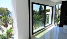 Beautiful 3 bed apartment for sale in Germasogeia Tourist Area