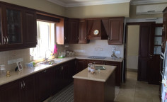A beautiful detached house for sale in Pyla with large interior spaces and plenty of storage 