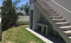 A beautiful detached house for sale in Pyla with large interior spaces and plenty of storage 