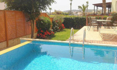 A lovely four bedroom villa with swimming pool in Protaras one minute walk from beautiful fig tree bay beach