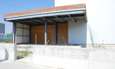 A semi finished factory warehouse for sale in industrial area of Aradippou on a 3278m2 plot 