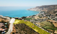 Land 6575 m2 for sale in Pissouri, Limassol