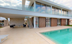 Beautifully luxurious villa located in Pervolia 