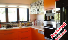 Two bedrooms fully furnished luxury renovated terraces maisonette on the 