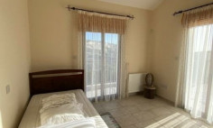 Large 3 bedroom house with swimming pool for sale in Agios Tychonas