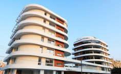2 bedroom penthouse with swimming pool for sale in Makenzy