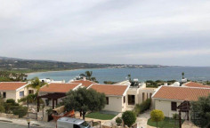 3 bedroom furnished maisonette for sale in Coral Bay