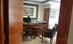 Spacious commercial for sale in Old Town