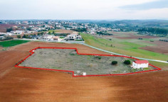 Residential 5914 m2 for sale in Palaiometocho, Nicosia