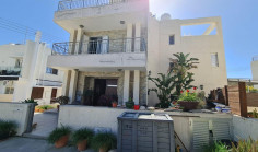 Spacious 5 bedroom house for sale in Agios Athanasios