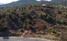 Residential 767 m2 for sale in Lythrodontas, Nicosia