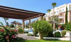 Beautiful 1 bedroom furnished apartment with swimming pool for sale in Yeroskipou
