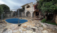2 bedroom house with swimming pool for sale in Neo Chorio