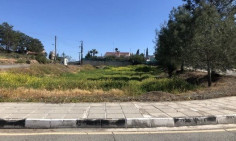Residential 520 m2 for sale in Mosfiloti, Larnaca