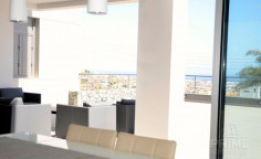 Lovely 5 bedroom villa with swimming pool for sale in Panthea