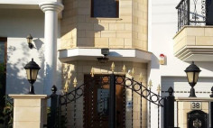 7 bedroom house for sale in Emba