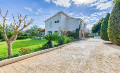 6 bedrooms detached villa for sale, Protaras 