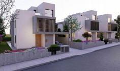 Spacious 3 bedrooms house with swimming pool for sale in Chloraka
