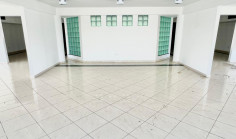 Spacious commercial to rent in Strovolos