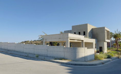 4 bedroom house with swimming pool for sale in Agios Tychonas