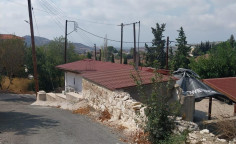 2 bedroom house with swimming pool for sale in Marathounta