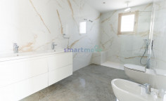 7 bedroom detached villa for sale Limassol 