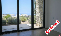 3 bedroom house with swimming pool to rent in Tsada