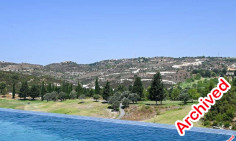 4 bedroom house with swimming pool to rent in Tsada
