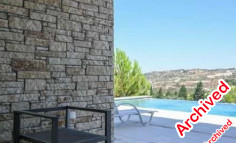 4 bedroom house with swimming pool to rent in Tsada
