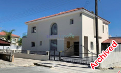 3 bedroom all ensuite villa for rent Kollosi Limassol 
