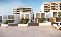 Spacious 5 bedroom house with swimming pool for sale in Agia Fyla