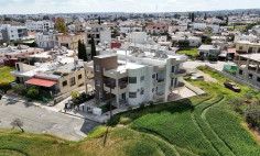 Large three bedrooms apartment for sale in Lakatamia
